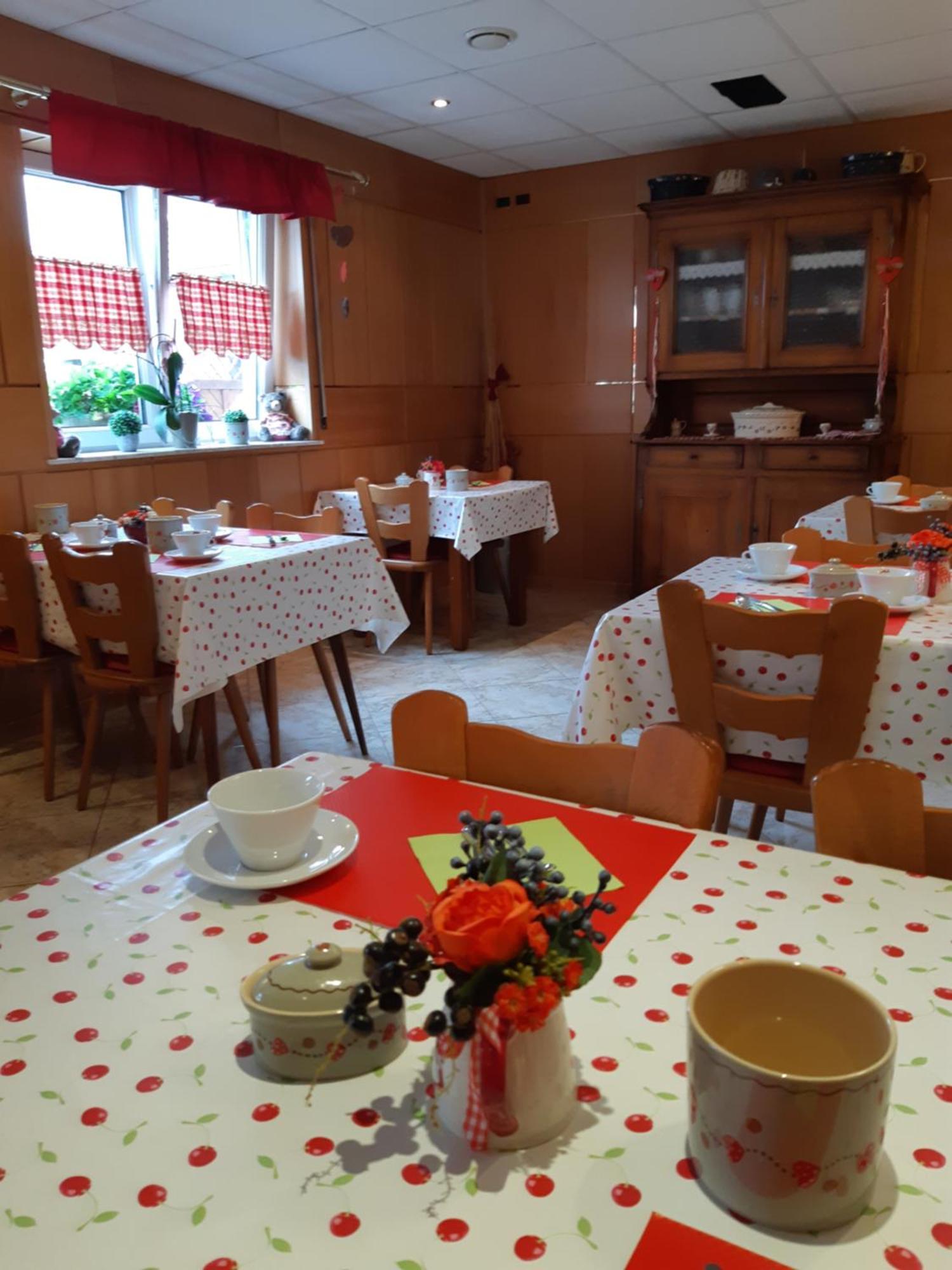 A L'Etoile D'Or Hotel Batzendorf ภายนอก รูปภาพ